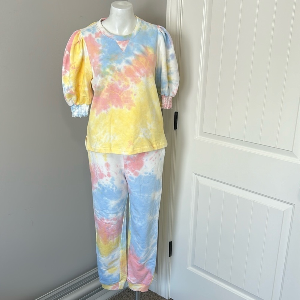 SAYLOR Women's Maryjane Sweatshirt SET Tie Dye Sweatshirt Sz M Pants Sz S